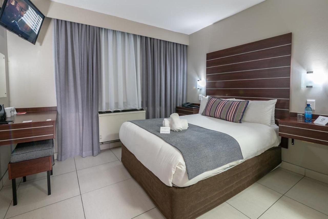 Hotel Savoy&Conference Centre Mthatha Extérieur photo